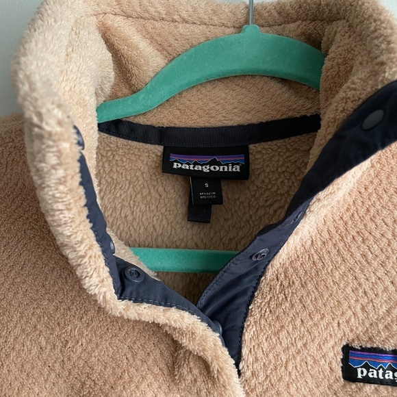 Rare Patagonia Re-Tool Snap-T in Rosewater - Picture 4 of 5